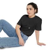 Casual Unisex Pocket T-Shirt - Comfortable Everyday Wear