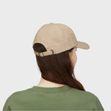 Classic Dad Cap - Stylish White Baseball Hat for Casual Wear